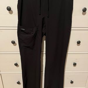Women’s black jockey brand scrub set